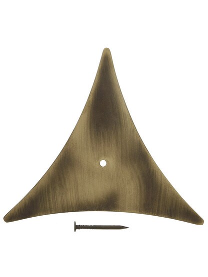Plain Brass Dust Corner in Antique Brass.